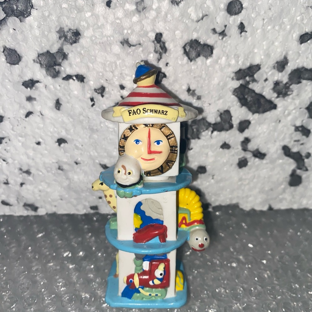 FAO Schwarz Mini Clock Tower Vintage Knickknack Decor,  (1994), Multicolor